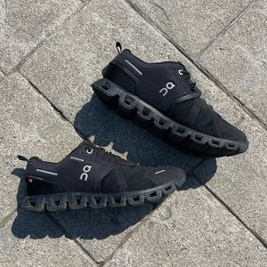 On Cloud 5 Waterproof Shoes